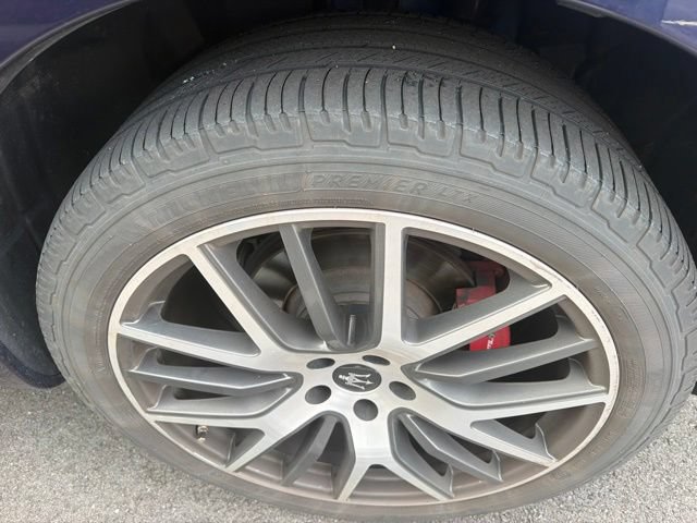 Used 2017 Maserati Levante w/ Sport Package AWD/4WD image 5