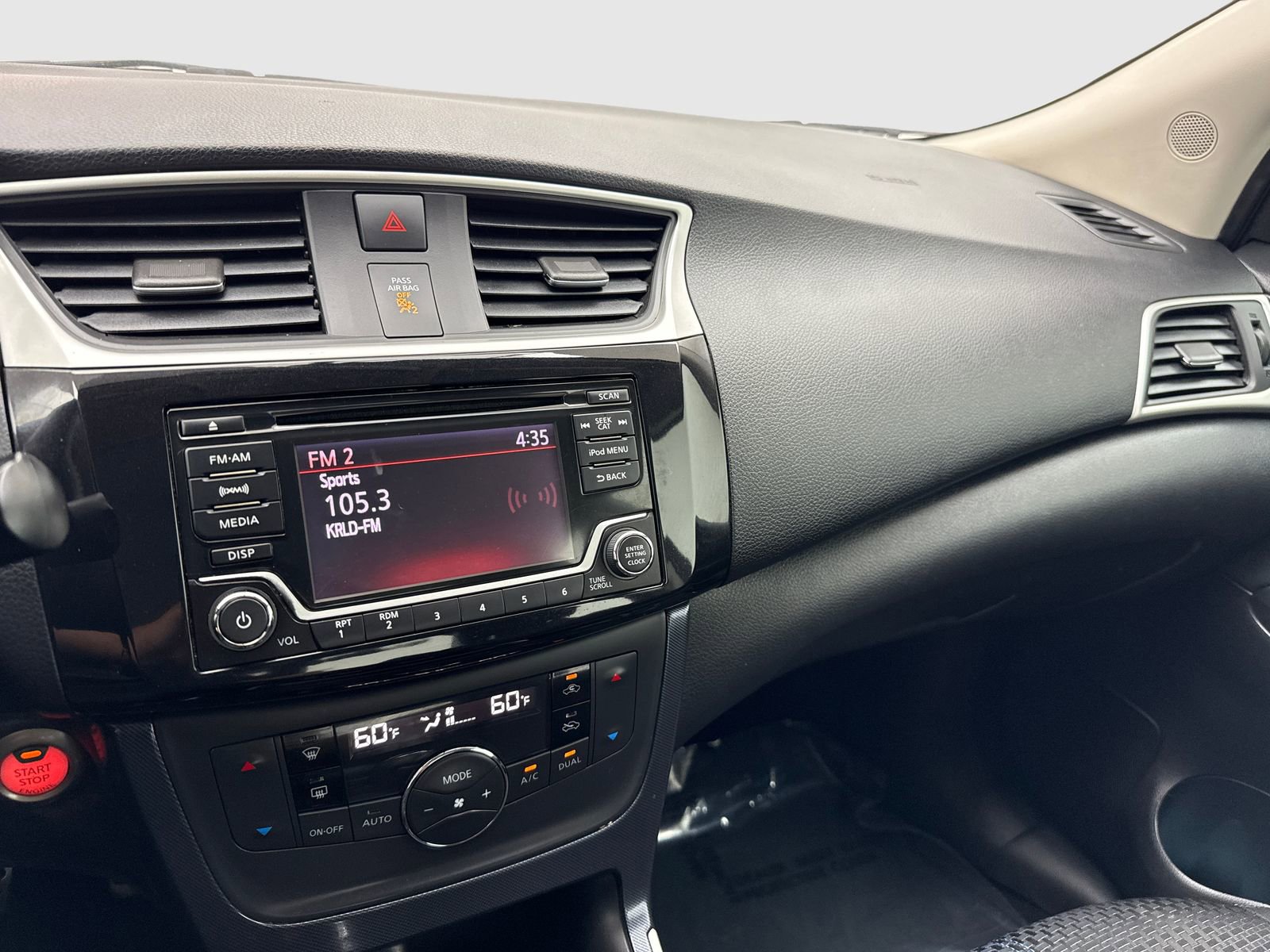 Used 2018 Nissan Sentra SR w/ SR Midnight Edition Package image 24