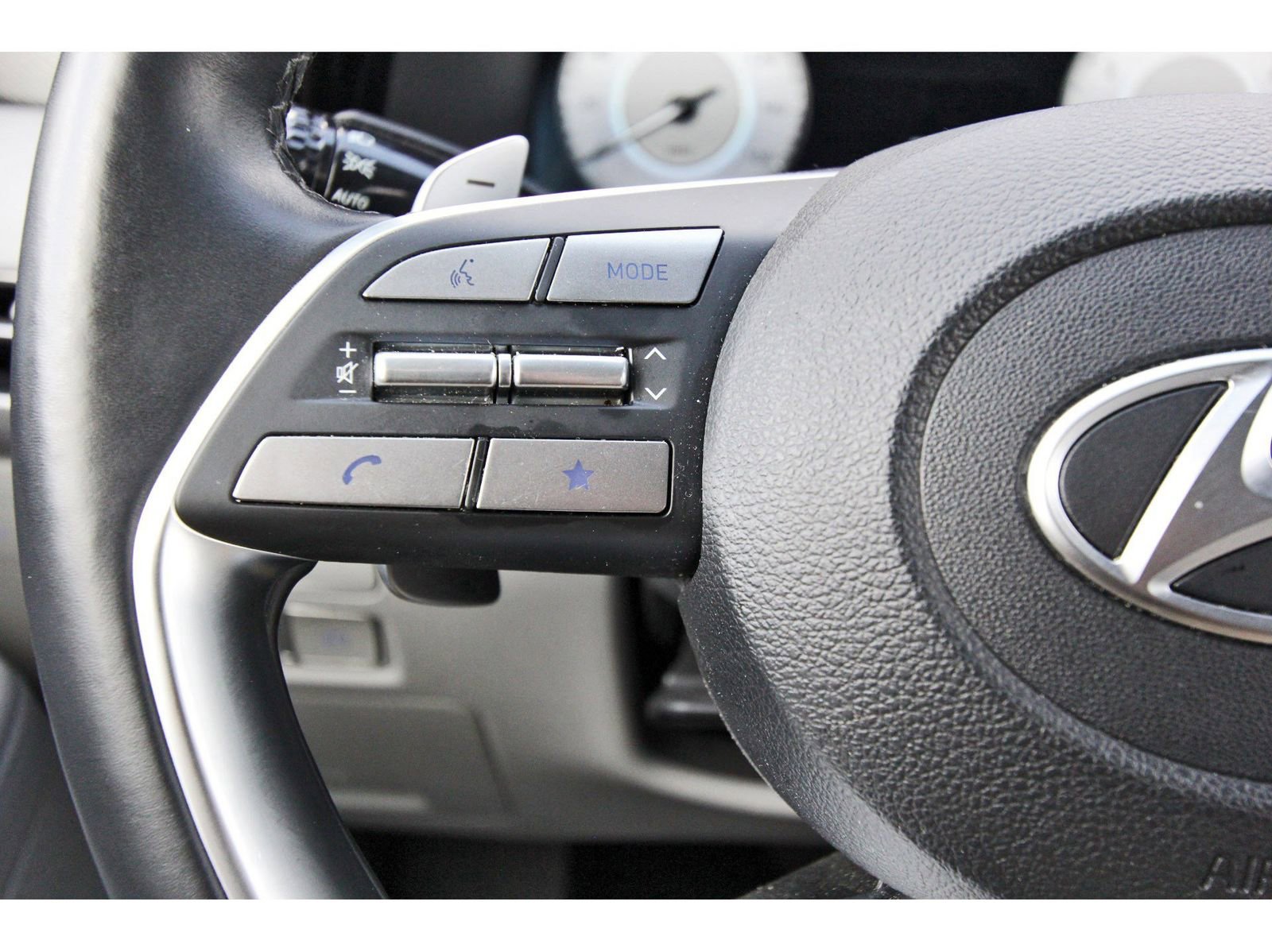 Used 2024 Hyundai Palisade SEL w/ Premium Package image 19