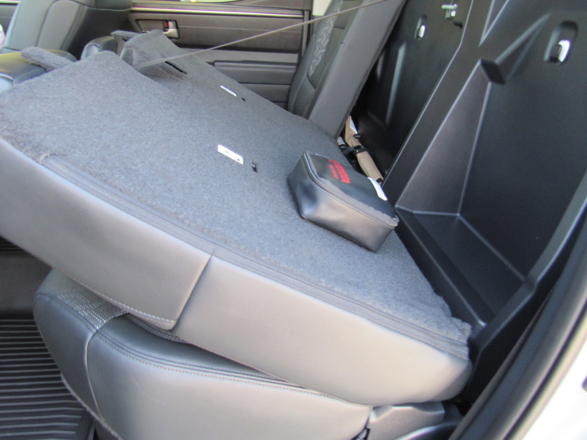 Used 2024 Toyota Tundra SR5 w/ SR5 Premium Package AWD/4WD image 44