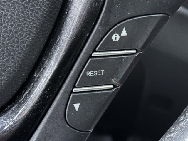 Used 2017 Honda Pilot Touring image 32