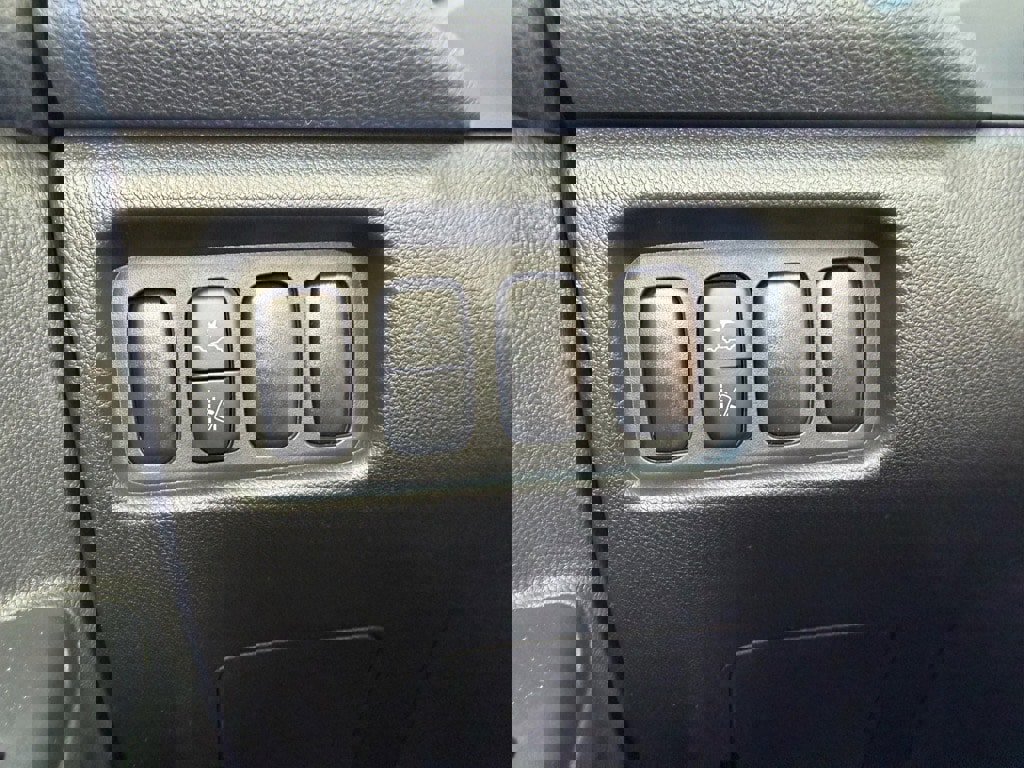 New 2025 Mitsubishi Outlander Sport ES image 22