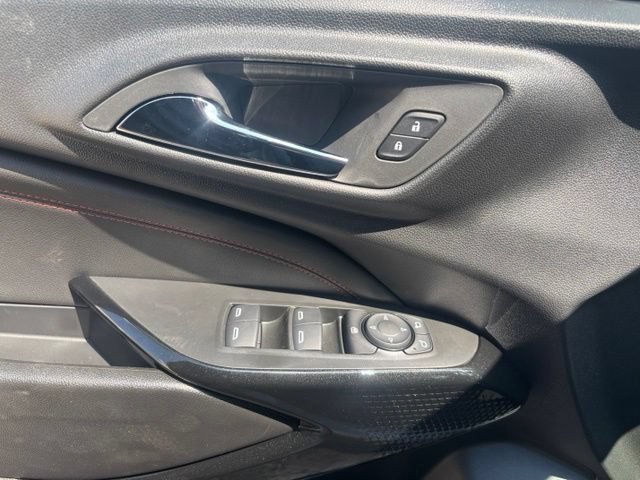 New 2026 Chevrolet Trax RS w/ Sunroof Package FWD image 19