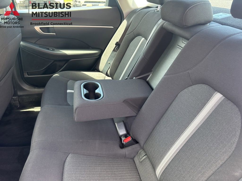 Used 2025 Hyundai Sonata SEL FWD image 34