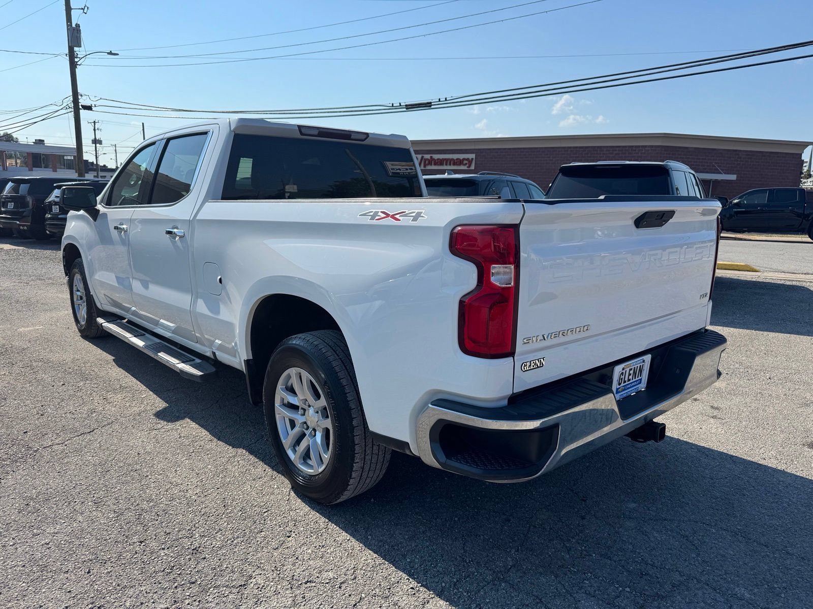 Used 2019 Chevrolet Silverado 1500 LTZ AWD/4WD image 4