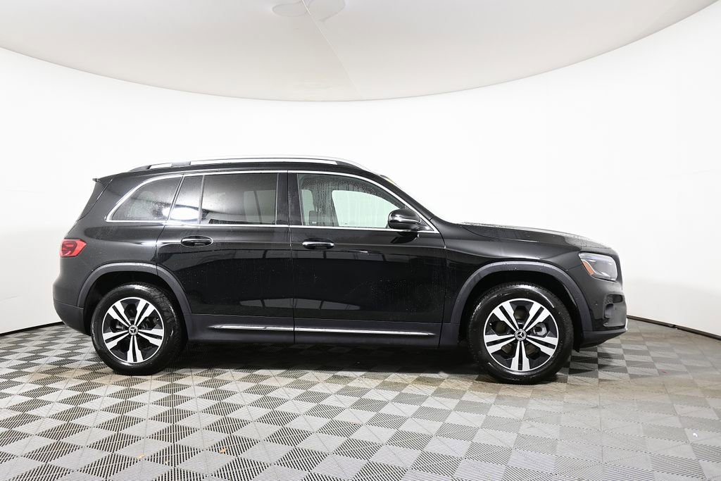 Certified 2026 Mercedes-Benz GLB 250 4MATIC image 8