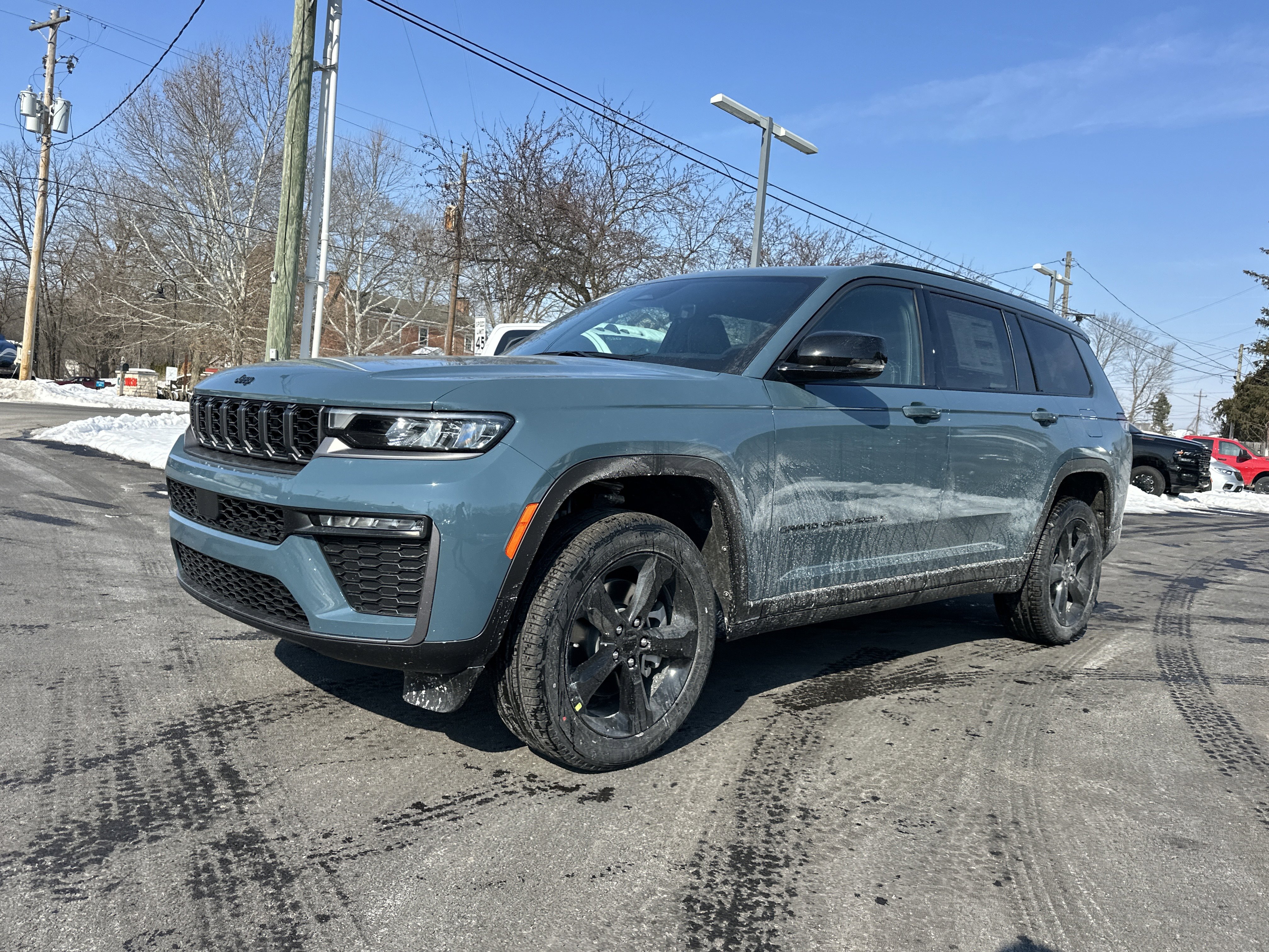 New 2026 Jeep Grand Cherokee L Limited w/ Limited Altitude Package image 23
