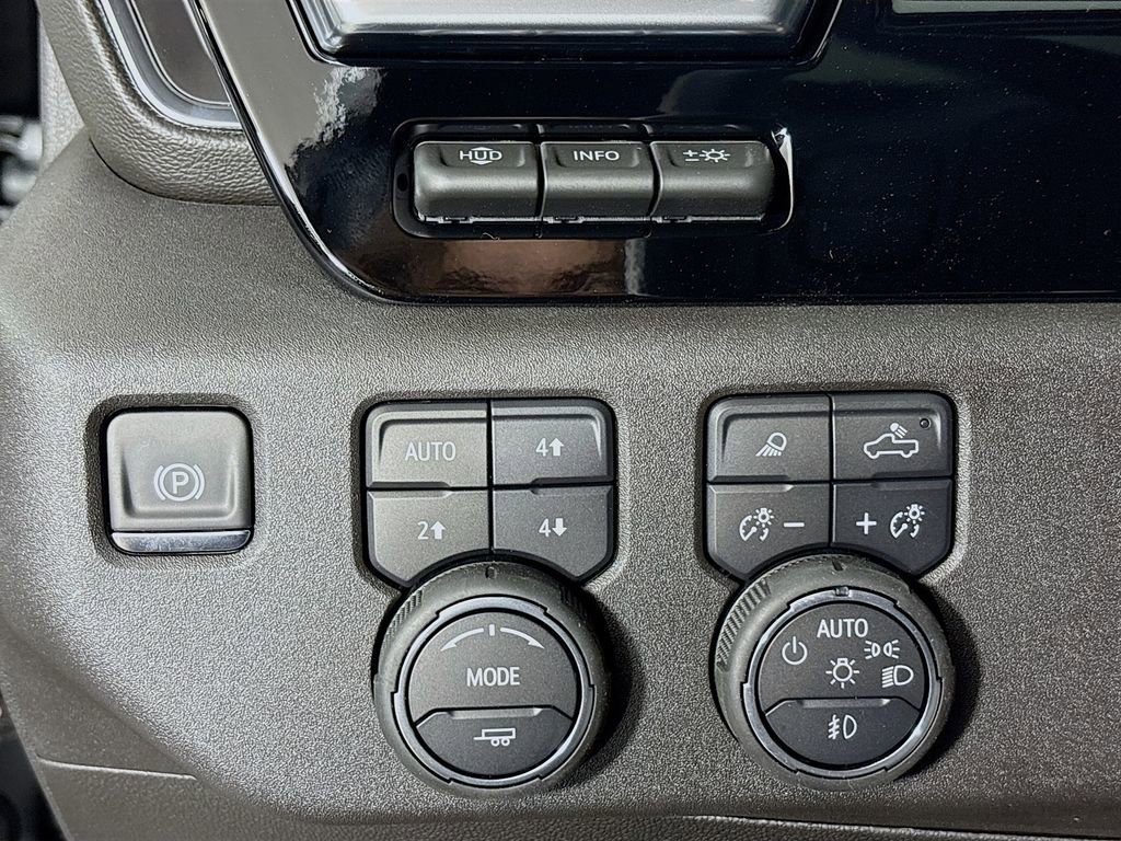 New 2025 Chevrolet Silverado 3500 High Country w/ Technology Package image 10