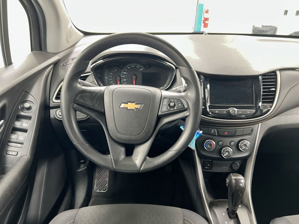 Used 2019 Chevrolet Trax LS image 11