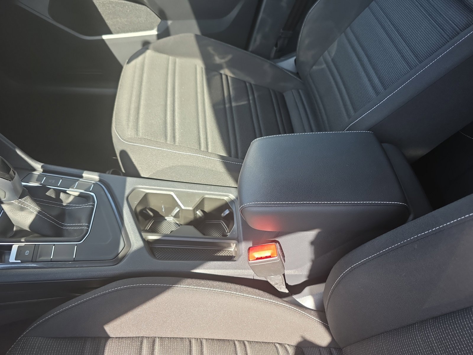 Certified 2022 Volkswagen Tiguan S image 15