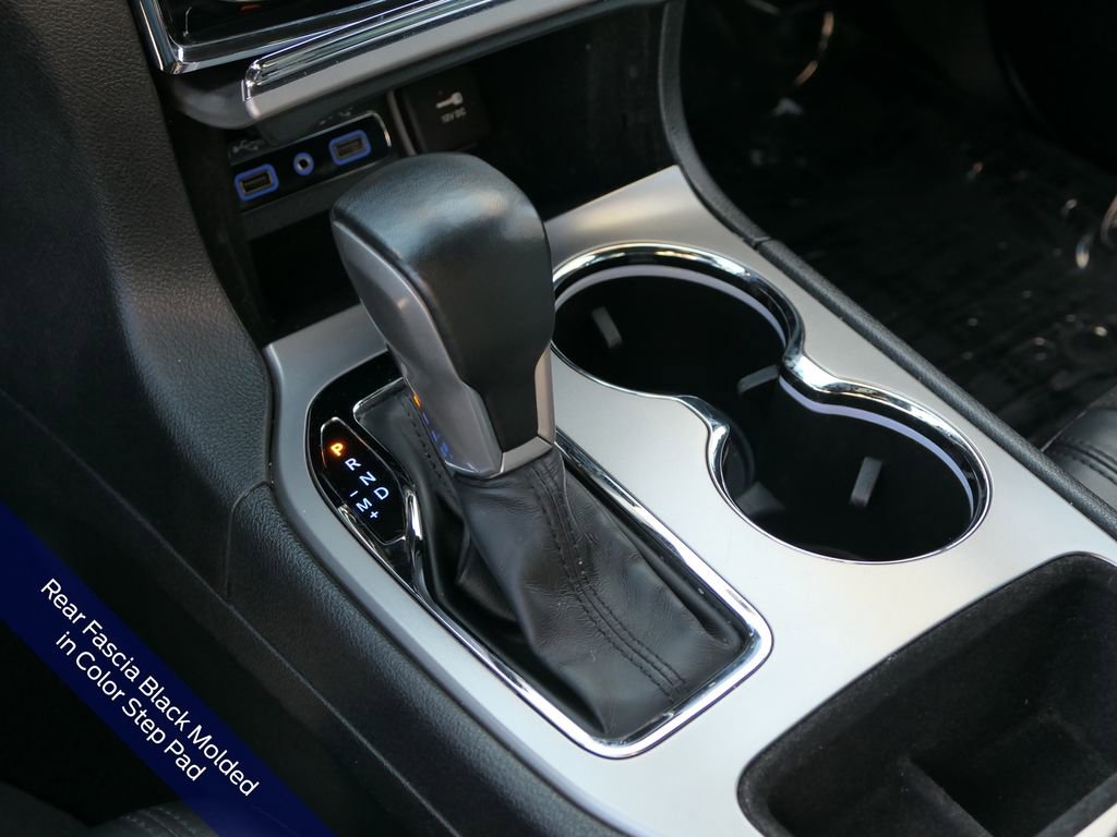 Used 2021 Jeep Grand Cherokee Laredo X image 23