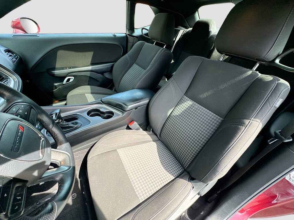 Used 2023 Dodge Challenger SXT w/ Blacktop Package image 17