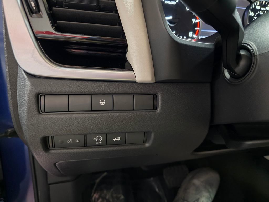 Used 2023 Nissan Rogue SL w/ SL Premium Package AWD/4WD image 31