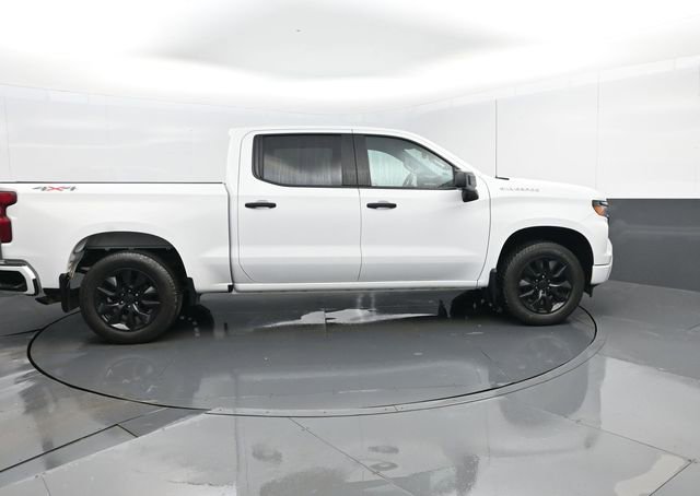 Used 2024 Chevrolet Silverado 1500 Custom image 4