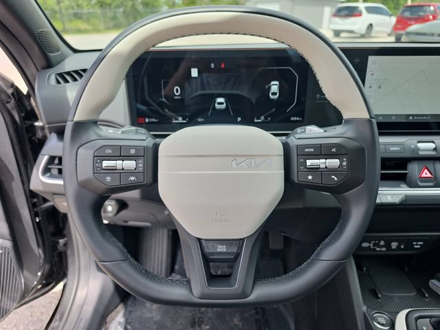 Used 2025 Kia K4 GT-Line w/ GT-Line Premium Package FWD image 26