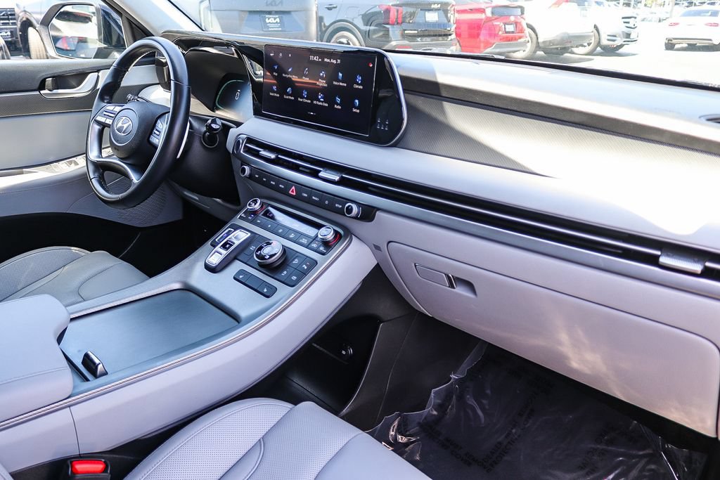 Used 2024 Hyundai Palisade SEL AWD/4WD image 16
