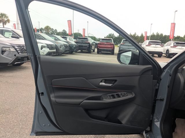 New 2026 Nissan Sentra SR w/ Floor Mat Package FWD image 11