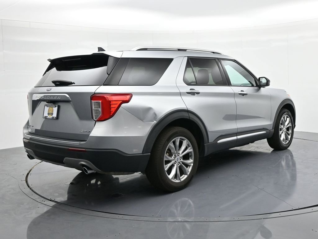 Used 2023 Ford Explorer Limited image 6
