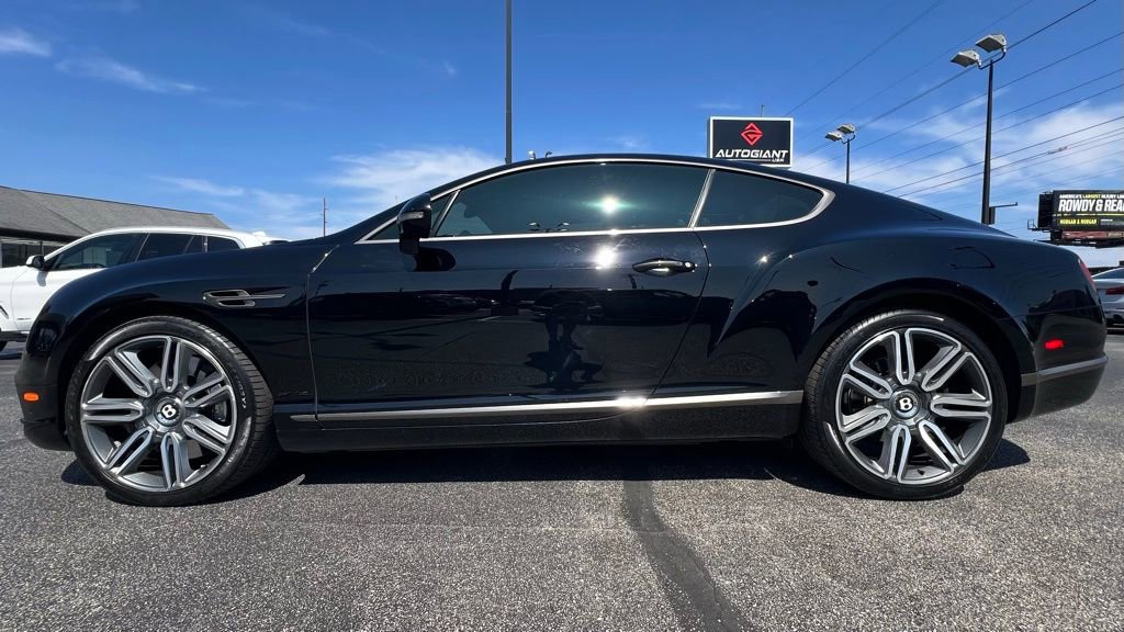 Used 2016 Bentley Continental GT image 3