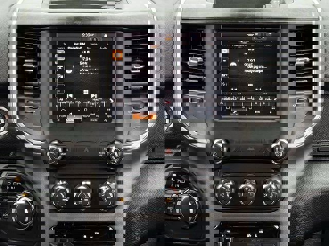 Used 2024 RAM 2500 Big Horn w/ Bed Utility Group image 17