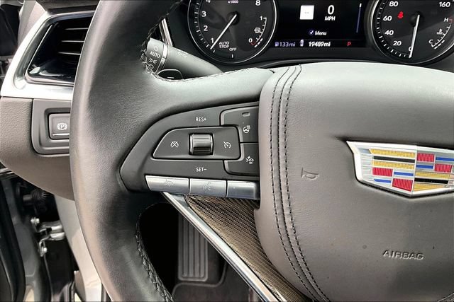 Used 2023 Cadillac XT6 Premium Luxury w/ Platinum Package AWD/4WD image 18