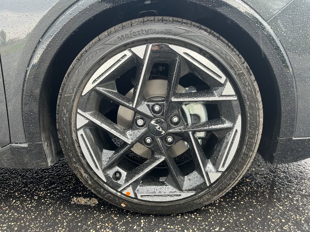 New 2025 Kia K4 GT-Line w/ GT-Line Premium Package image 11