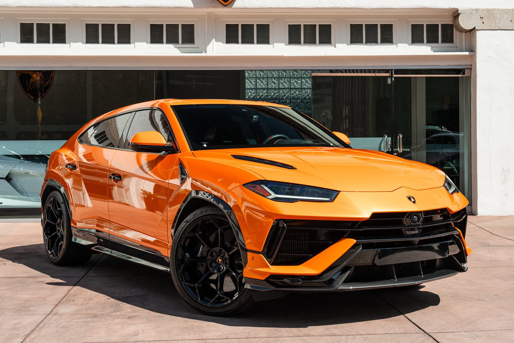 Used 2024 Lamborghini Urus Performante AWD/4WD image 10