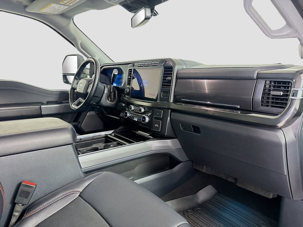 Used 2024 Ford F350 Lariat w/ Lariat Ultimate Package image 29