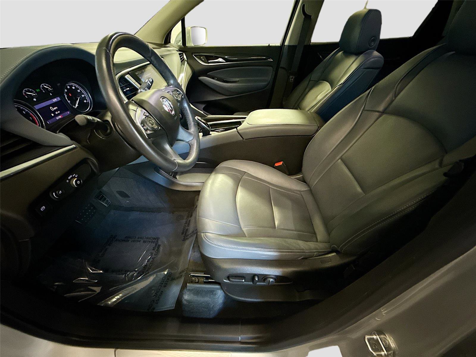 Used 2020 Buick Enclave Essence image 21