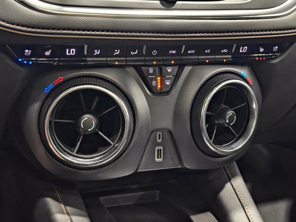 Used 2019 Chevrolet Blazer Premier AWD/4WD image 9