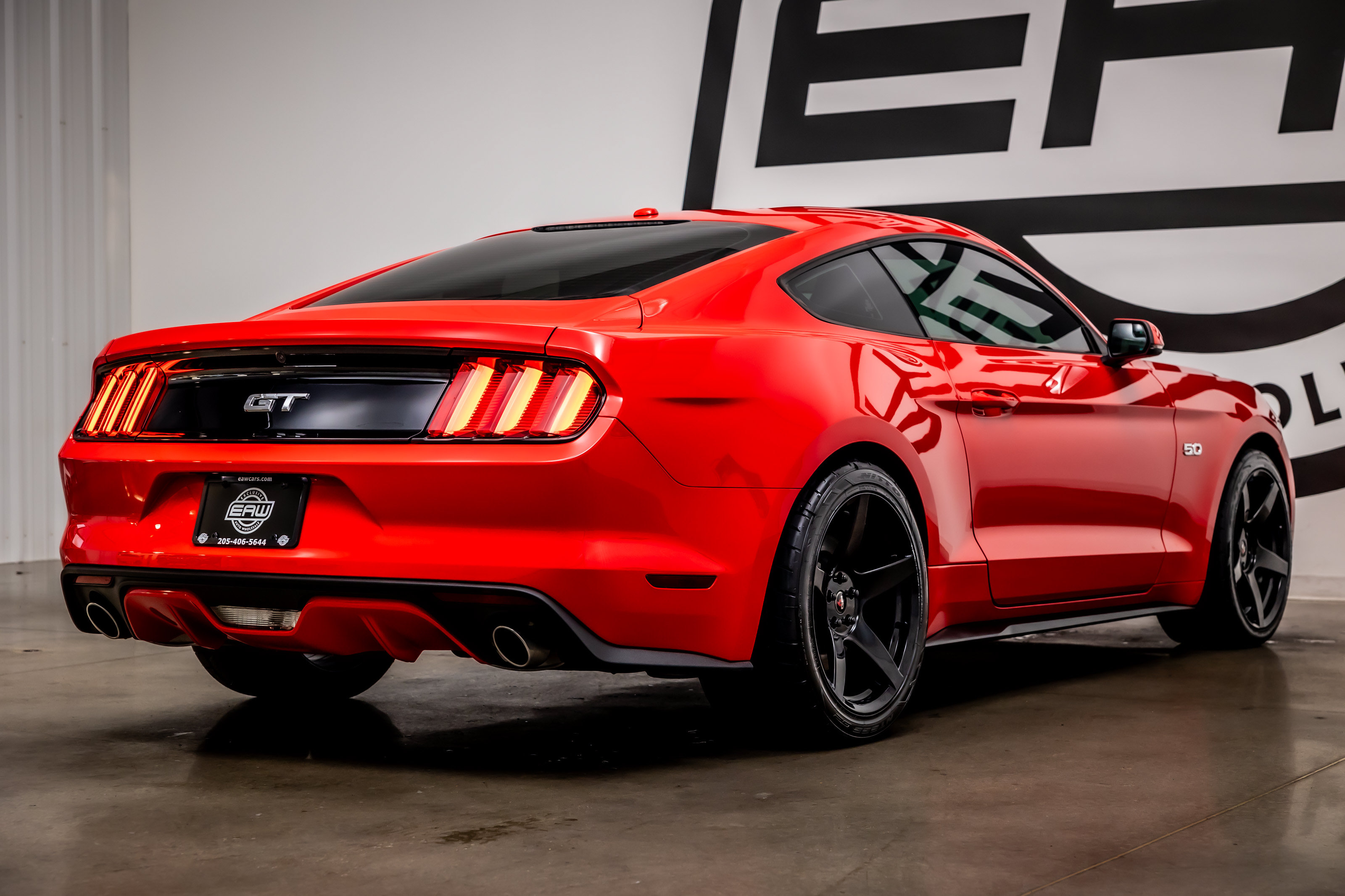 Used 2017 Ford Mustang GT Premium RWD image 33