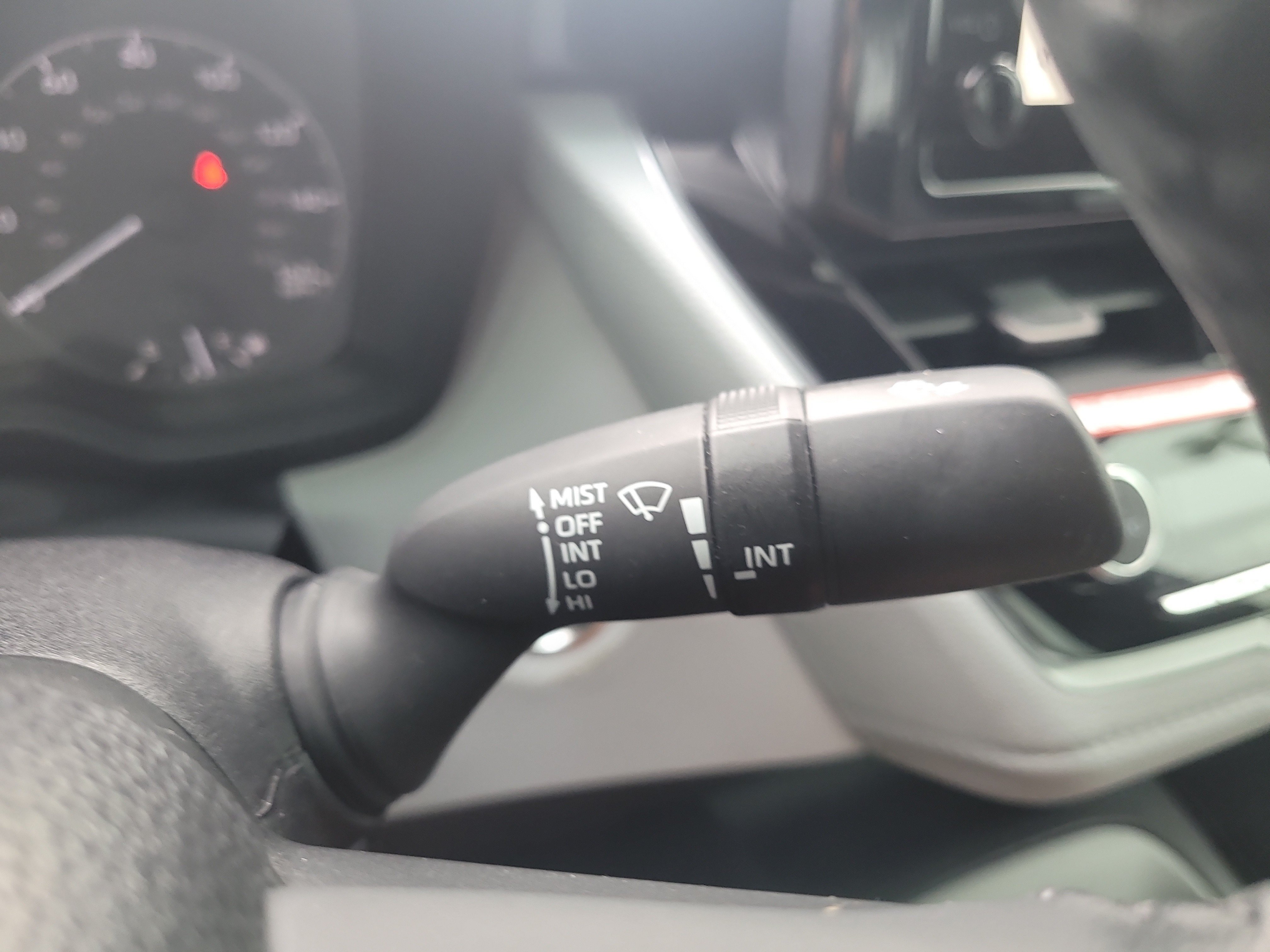 Used 2025 Toyota Corolla SE FWD image 28