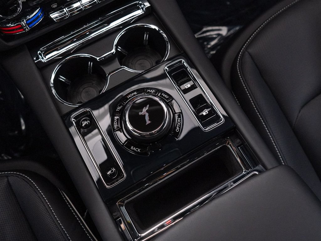Certified 2024 Rolls-Royce Spectre w/ Spectre Launch Package AWD/4WD image 30