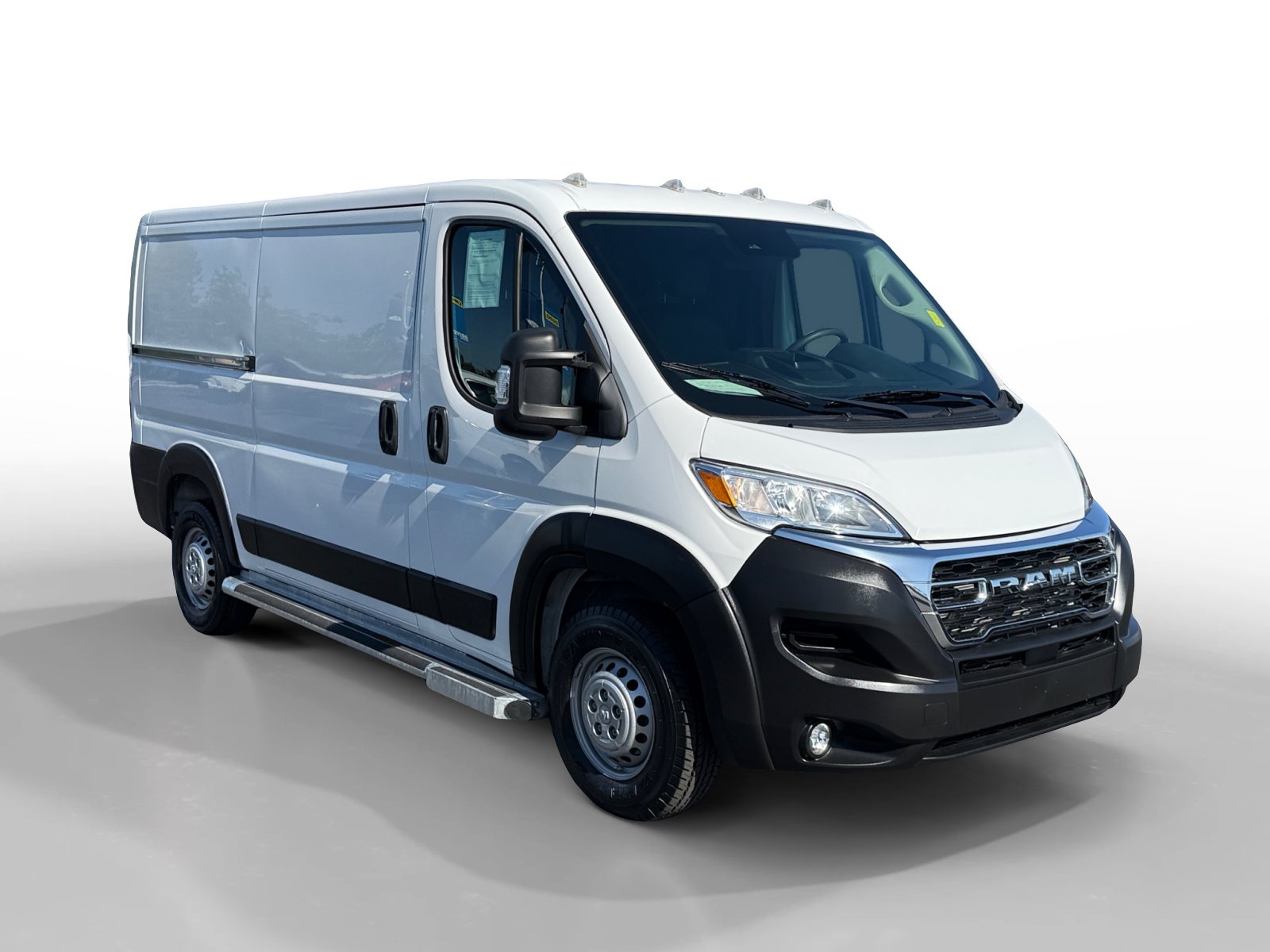 Used 2025 RAM ProMaster 2500 w/ U-Haul Equipment Group FWD image 7