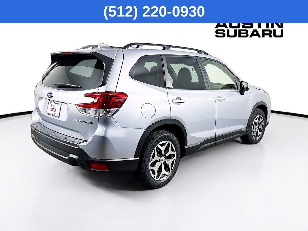 Certified 2023 Subaru Forester Premium image 8