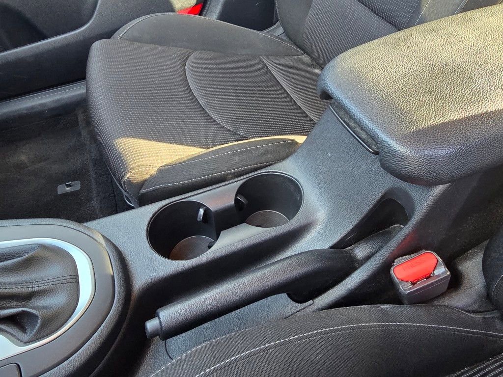 Used 2021 Kia Forte LXS image 19