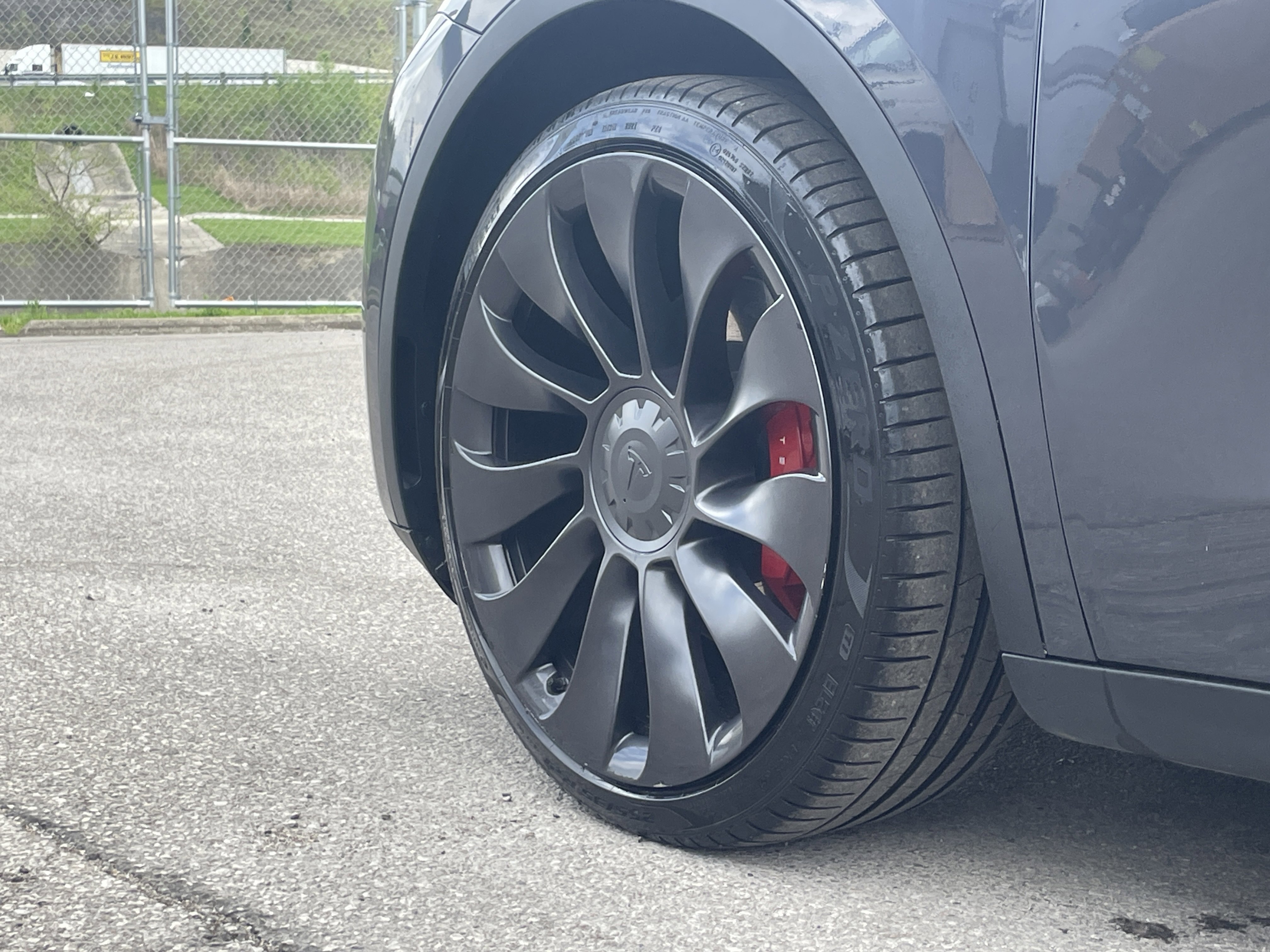 Used 2020 Tesla Model Y Performance image 31