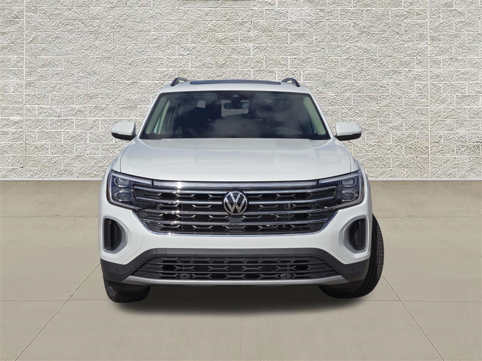 New 2026 Volkswagen Atlas SE AWD/4WD image 2