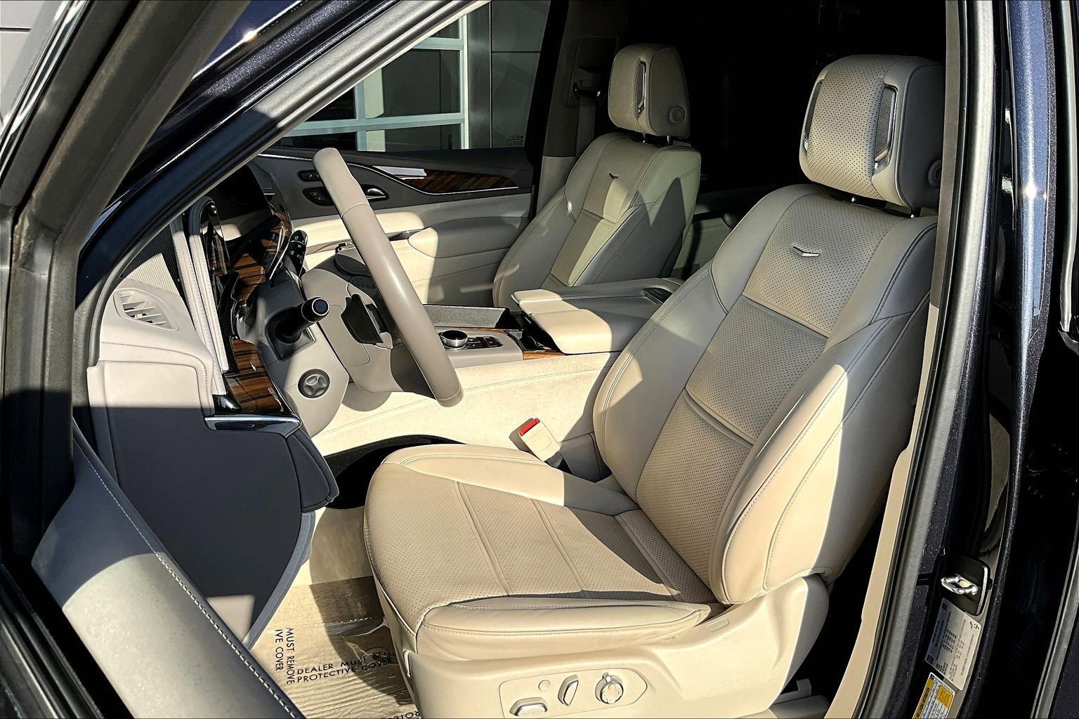 Used 2023 Cadillac Escalade Sport Platinum AWD/4WD image 25