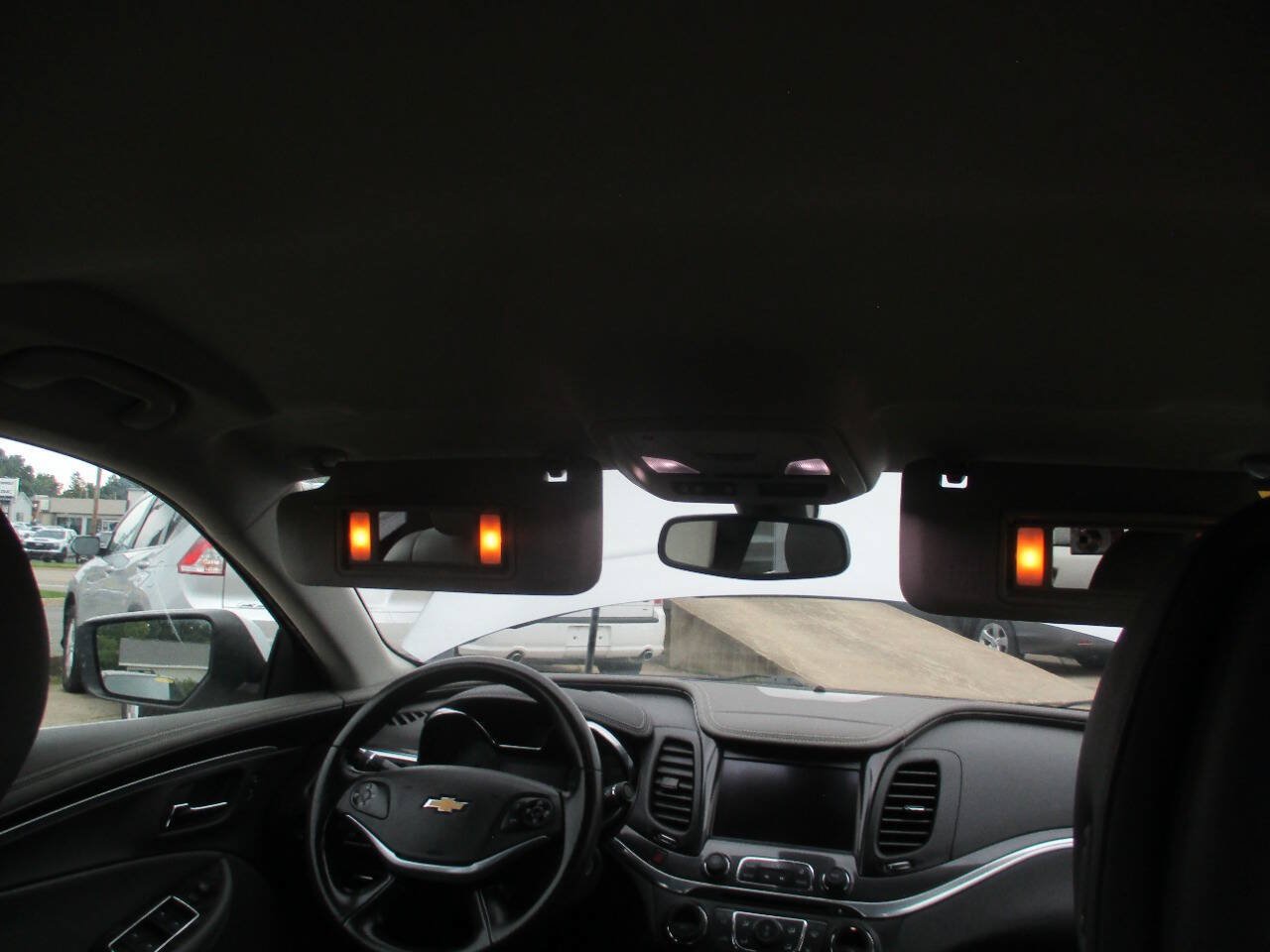Used 2014 Chevrolet Impala LT w/ Convenience Package FWD image 32