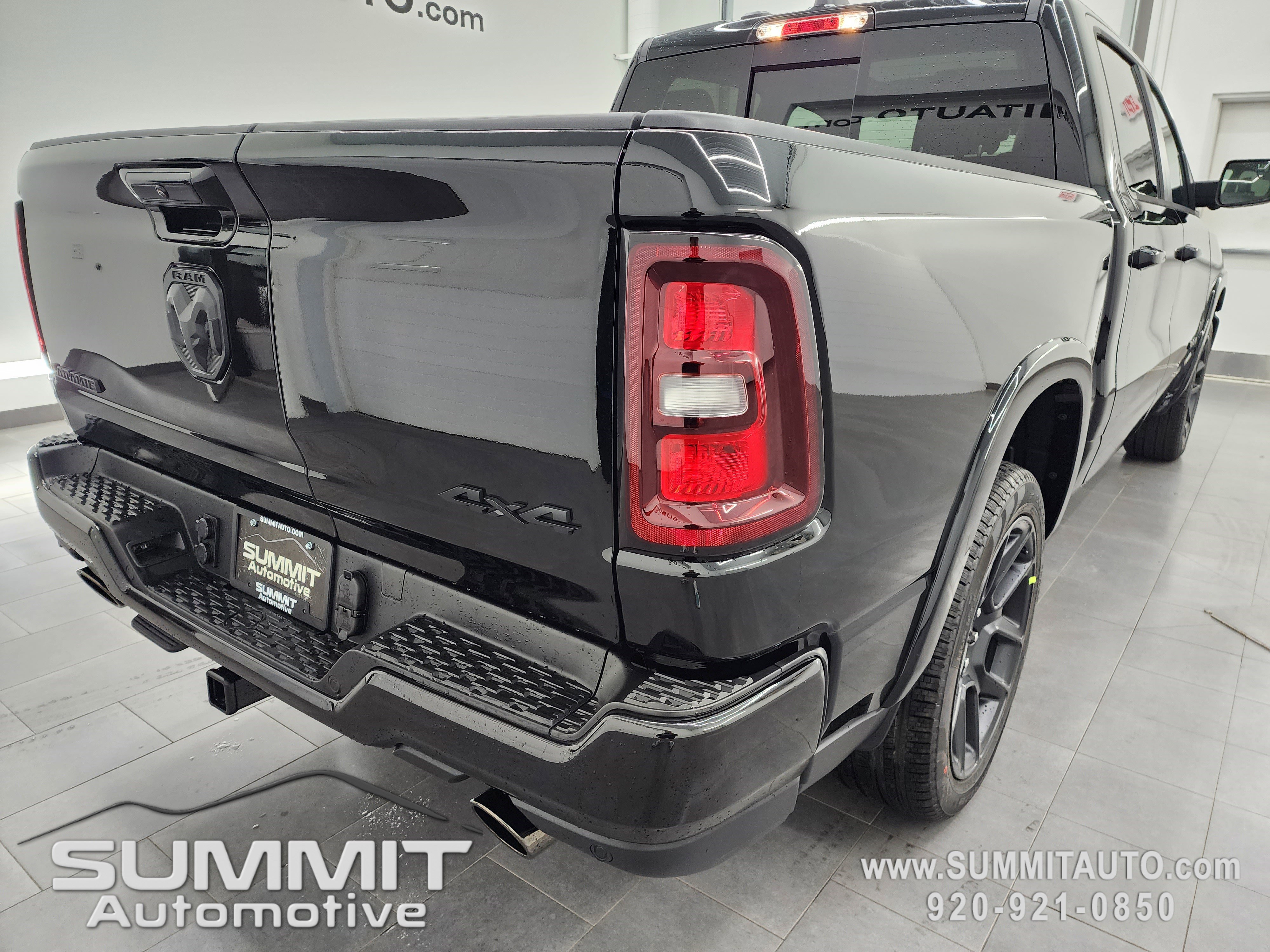 New 2026 RAM 1500 Laramie w/ Night Edition image 4