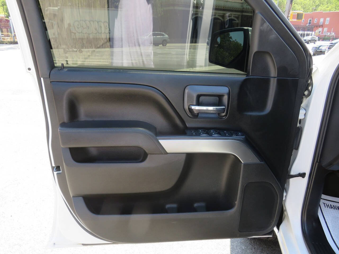 Used 2017 Chevrolet Silverado 1500 LT w/ Texas Edition AWD/4WD image 27