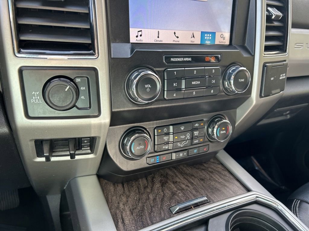 Used 2019 Ford F250 Lariat w/ Lariat Value Package image 34
