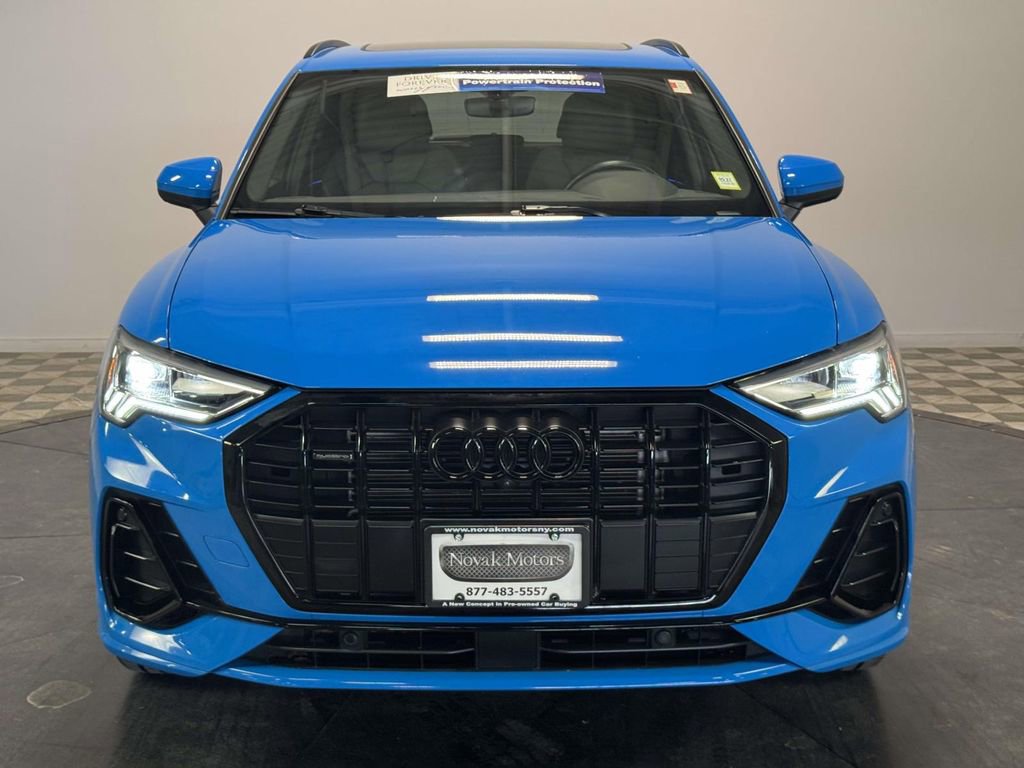 Used 2022 Audi Q3 2.0T Premium Plus AWD/4WD image 2