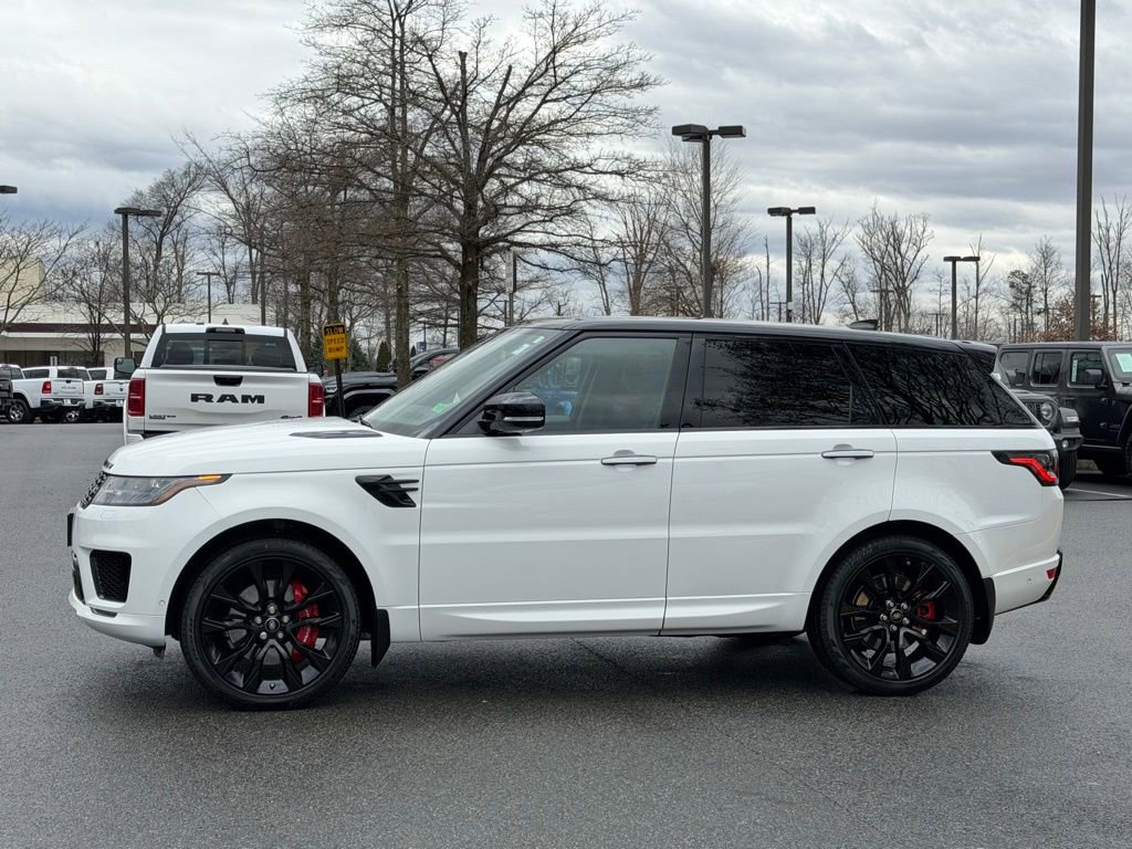 Used 2022 Land Rover Range Rover Sport HST image 11