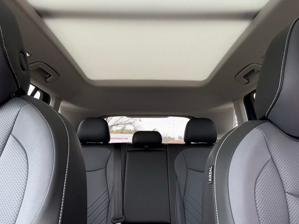 New 2026 Volkswagen Tiguan SE AWD/4WD image 37