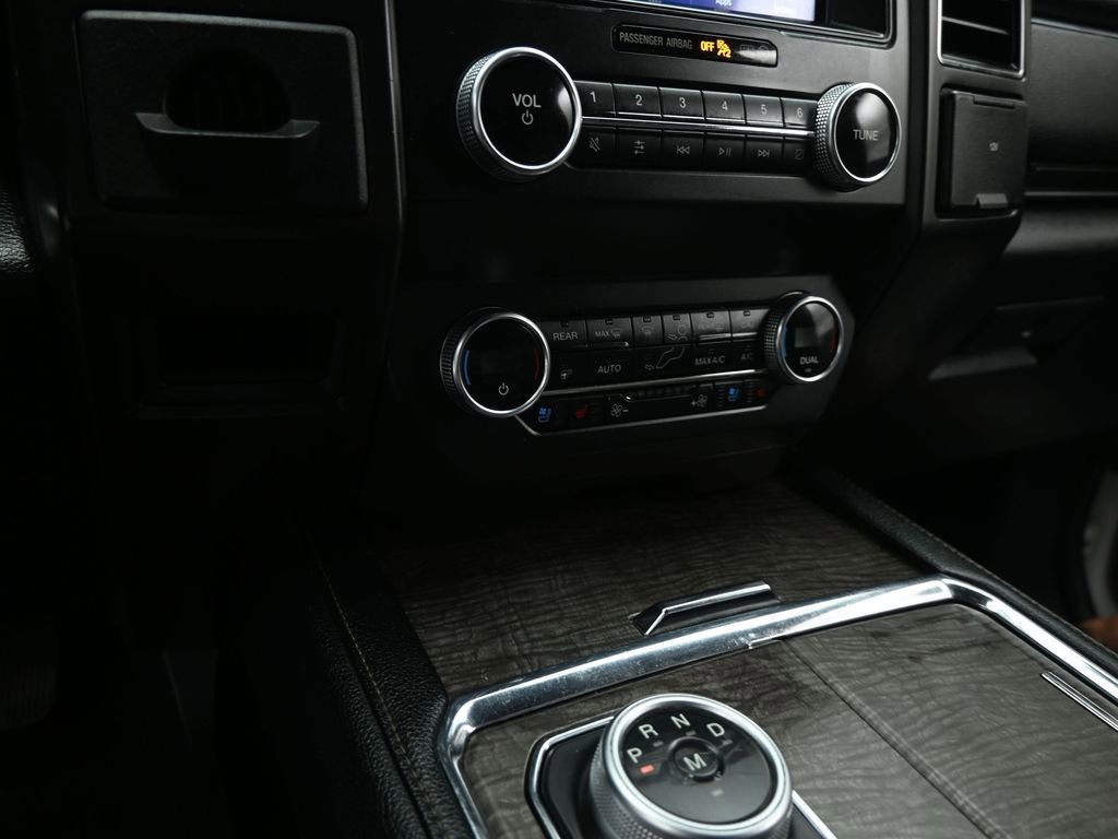 Certified 2021 Ford Expedition Max Limited image 16