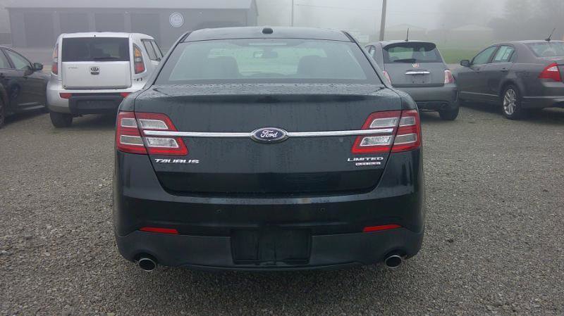 Used 2013 Ford Taurus Limited image 4
