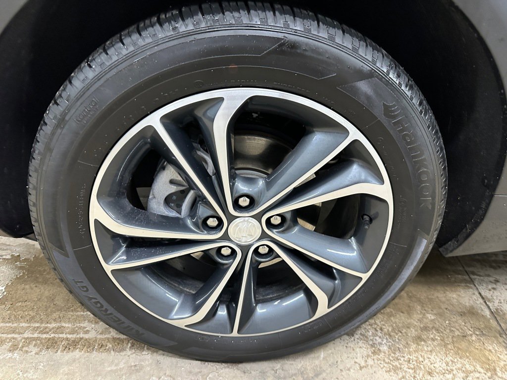 Certified 2023 Buick Encore GX Select w/ Safety Package II image 33