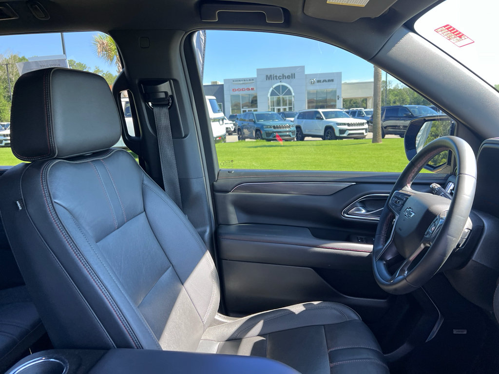 Used 2023 Chevrolet Tahoe RST AWD/4WD image 15